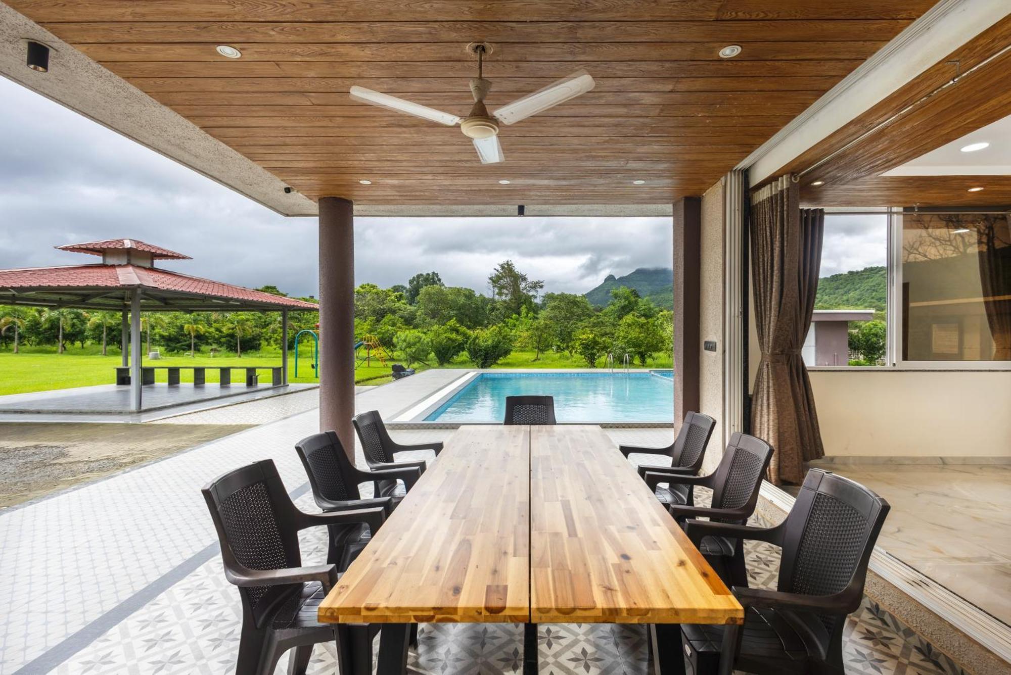 Stayscape Shreeji Farms 4Bhk 卡尔贾特 外观 照片