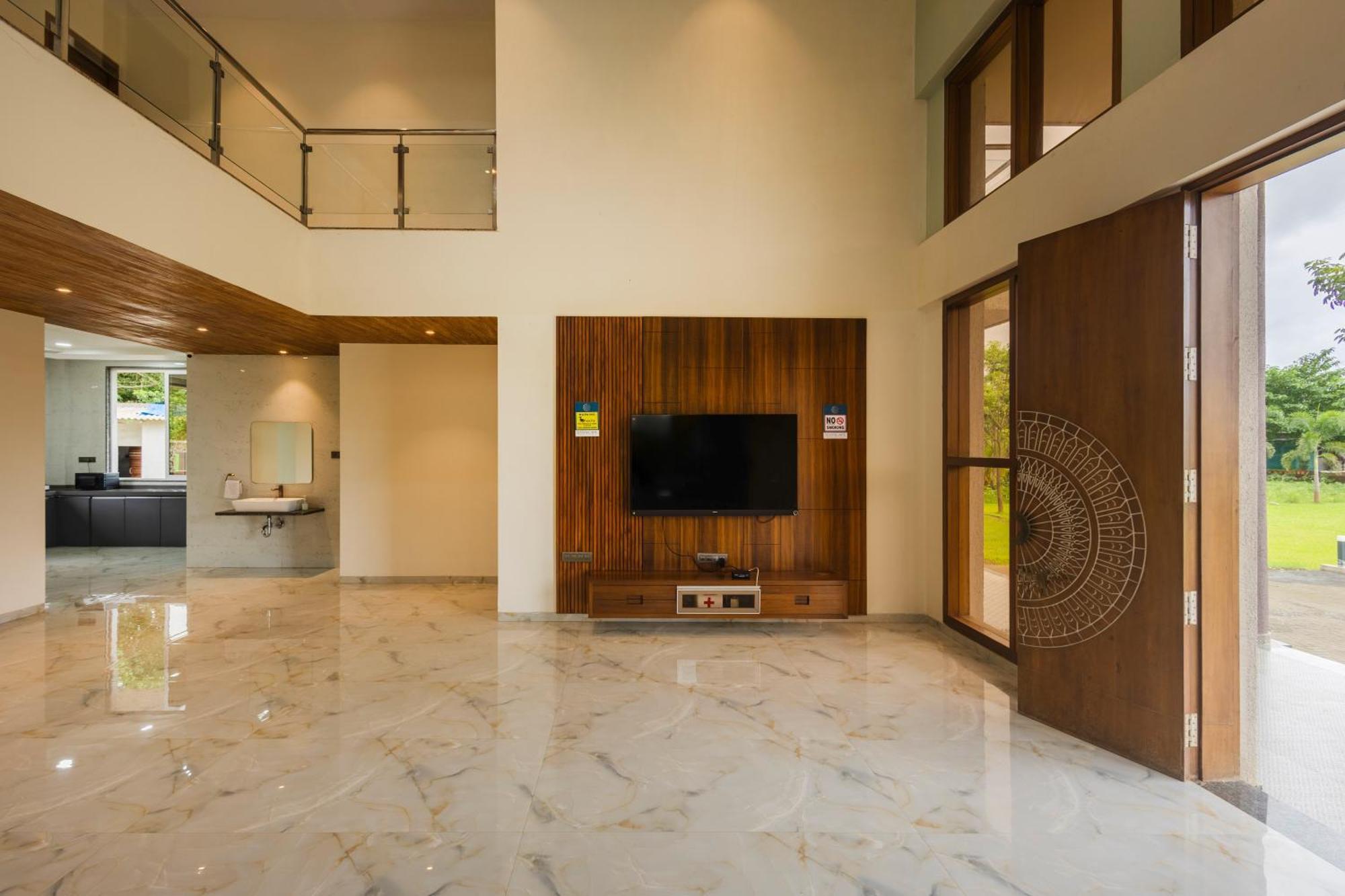 Stayscape Shreeji Farms 4Bhk 卡尔贾特 外观 照片