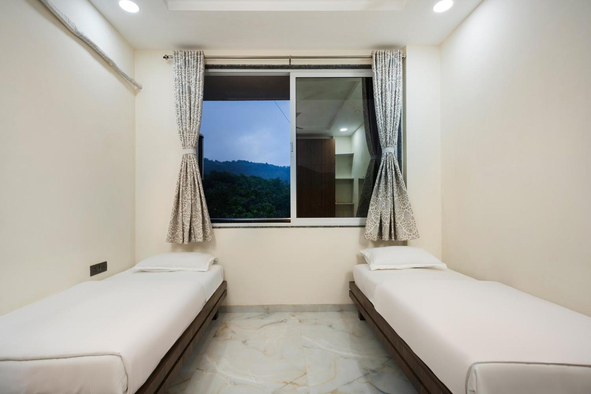 Stayscape Shreeji Farms 4Bhk 卡尔贾特 外观 照片